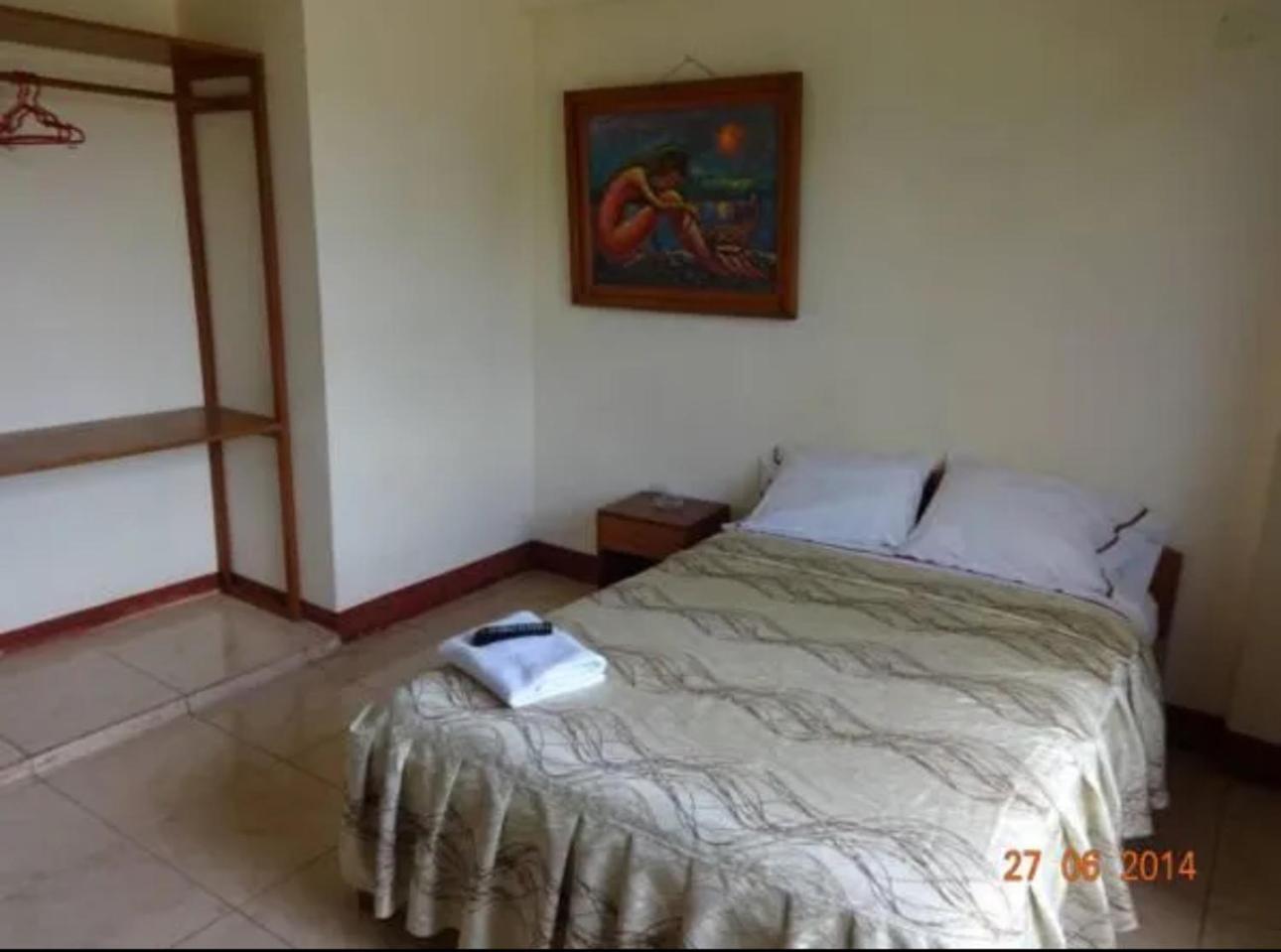 Hostal El Puerto Yurimaguas Esterno foto
