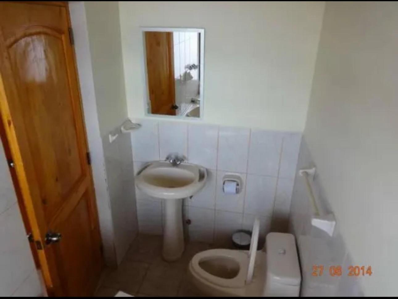 Hostal El Puerto Yurimaguas Esterno foto