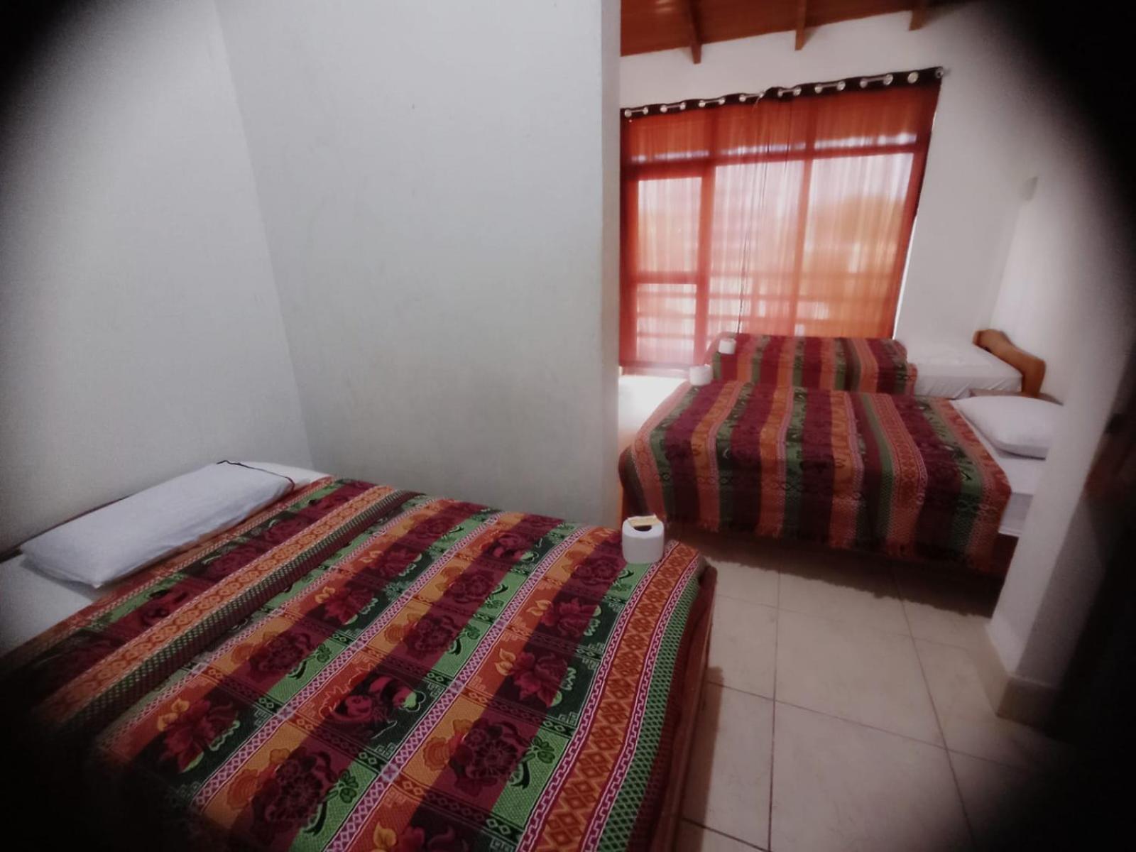 Hostal El Puerto Yurimaguas Esterno foto