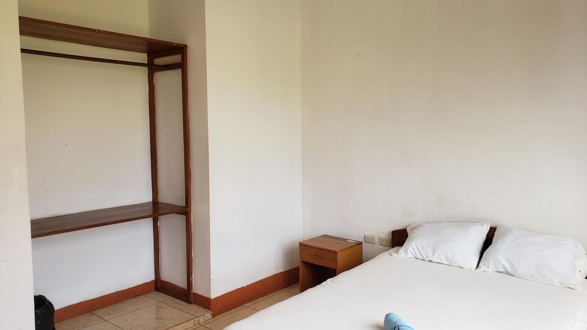 Hostal El Puerto Yurimaguas Esterno foto